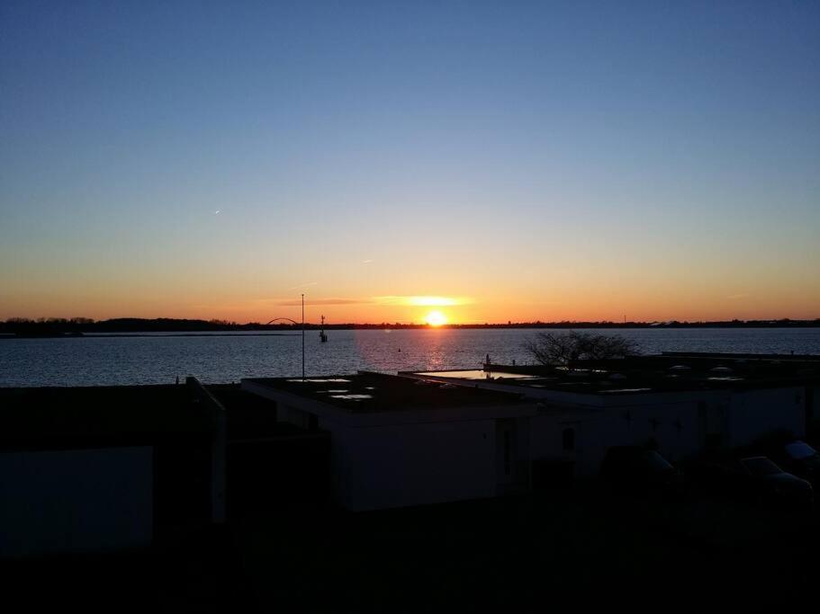 Fehmarn Burgtiefe Suedstrand Meerblick Apartment Meerzeit 외부 사진